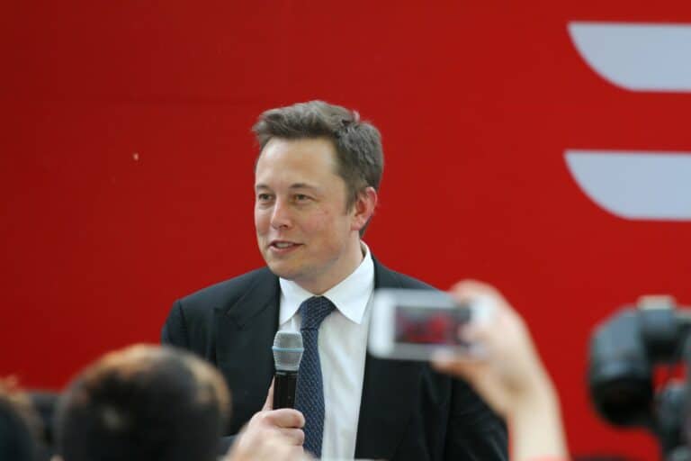 Will Elon Musk Build His Own Smartphone After Threatening to Ban Apple Devices Over OpenAI Deal?