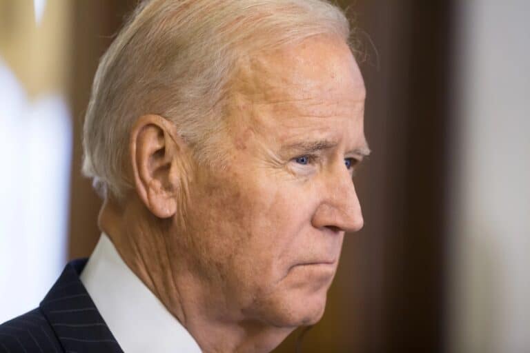 Massive Job Growth Revision Slashes 598,000 Jobs—White House Shifts Blame to Biden