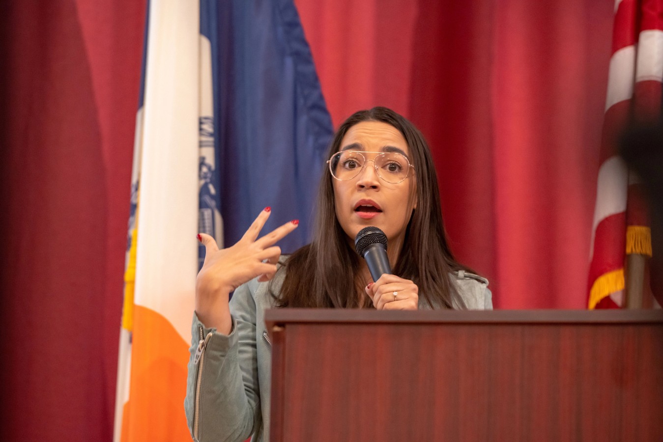 Depositphotos 658971362 L Alexandria Ocasio Cortez Photo by thenews2.com